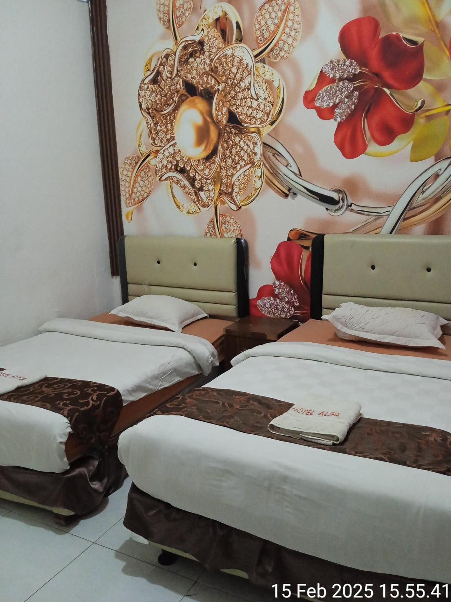 Hotel Alifa Syariah Padang Kültér fotó